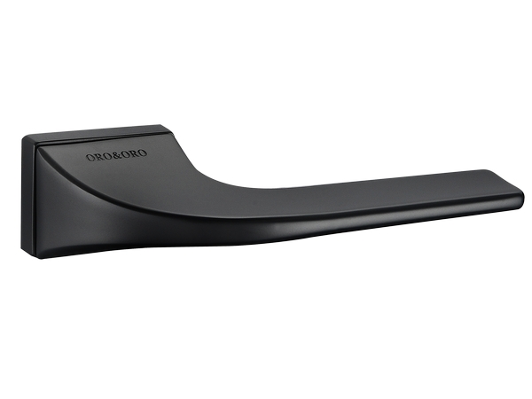 Oro&Oro OIA Black