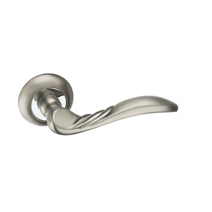 Ручка дверная Пиза SN+PC